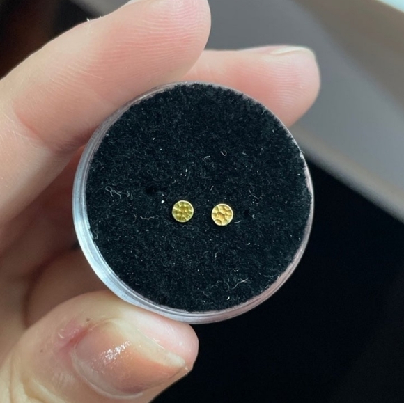 14k Yellow Gold Hammered Threadless Ends - Picture 1 of 2